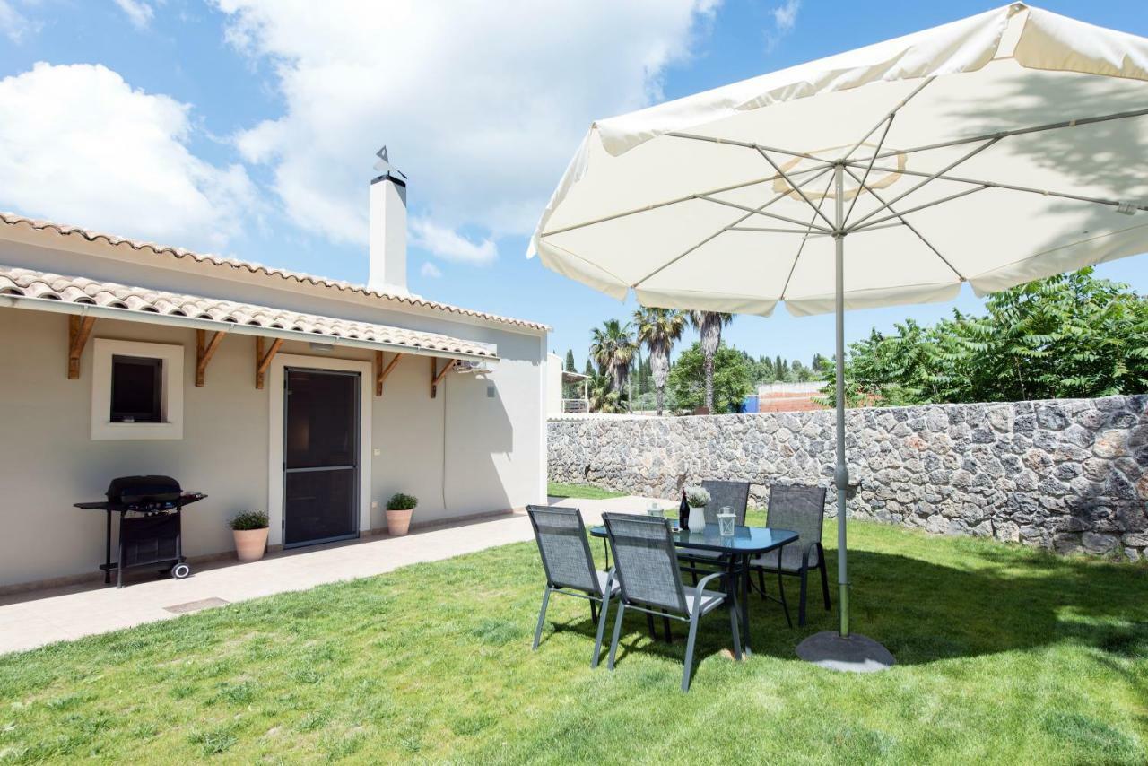 Cozy Family Friendly Apartment With Large Garden Close To Beaches - Dirella Kynopiástai Exterior foto